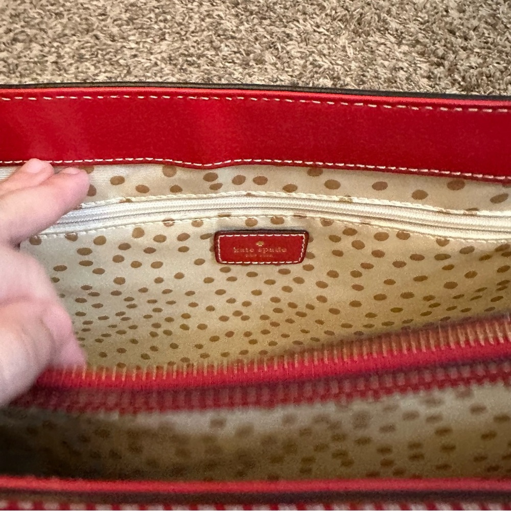 Kate Spade Purse - Picture 4 of 6